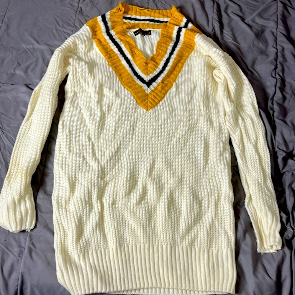 Almost Famous crewneck sweater